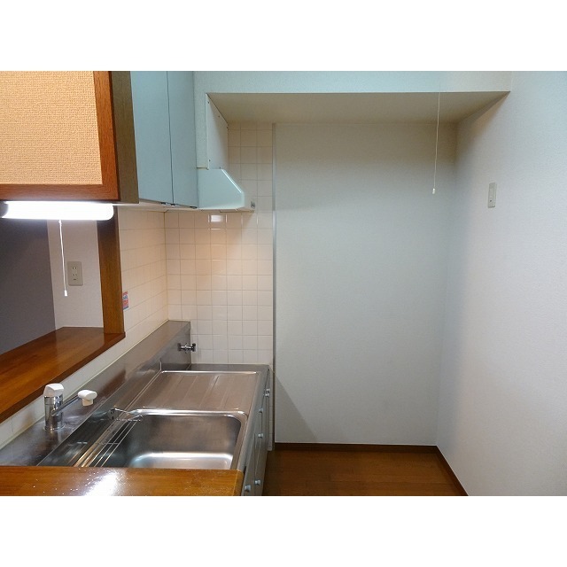 ＹＡＹＯＩ　ＣＯＵＲＴ0706号室 キッチン