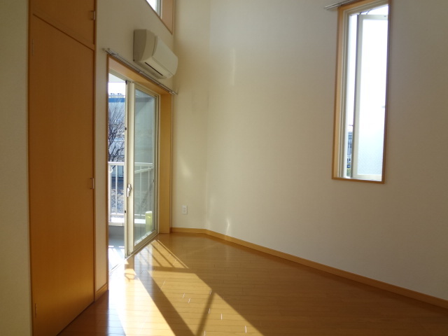 ＣＡＳＡ・Ｔ0205号室 リビング