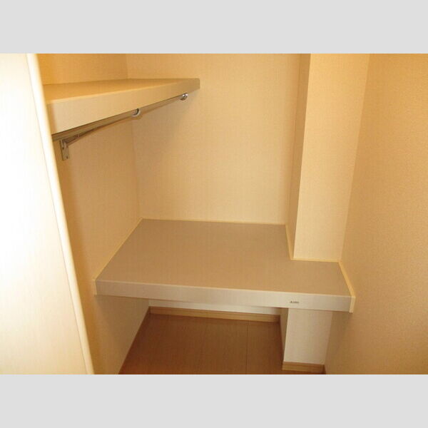 ESTRONDE(エスト・ロンド) ウォークインクローゼット