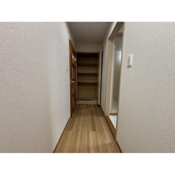 CASA小野寺501号室 玄関