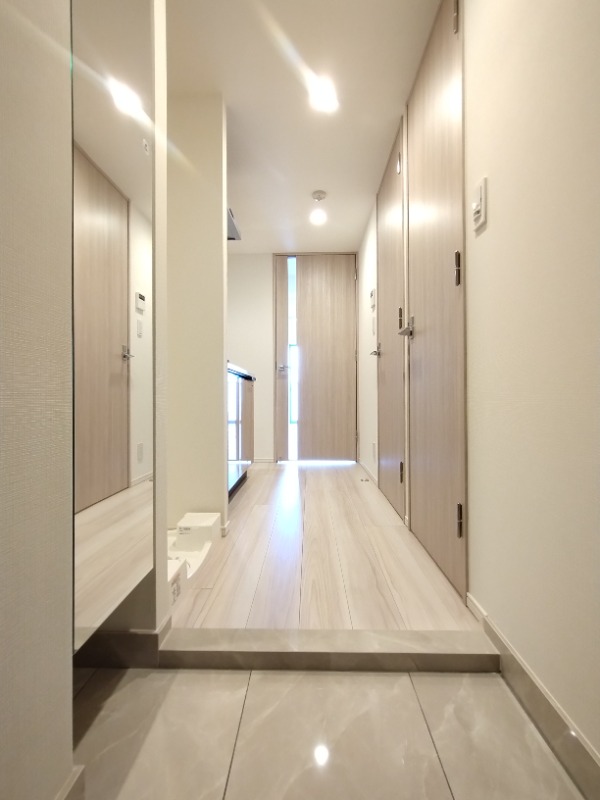 クレイシアIDZ中野鷺宮2階 玄関