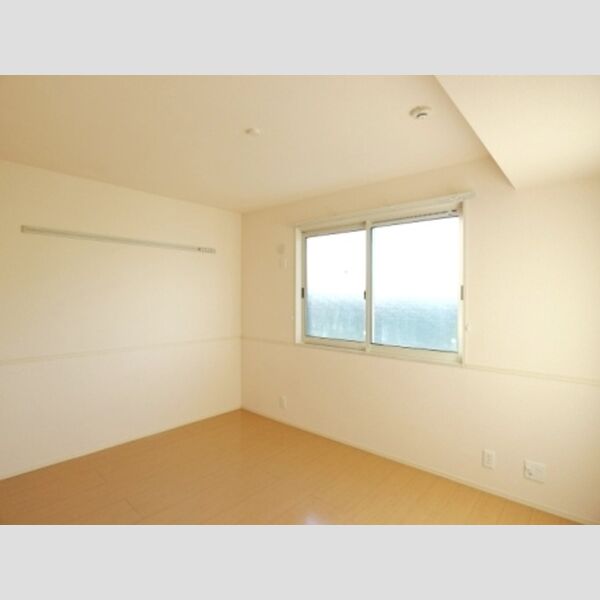 プラシデス　A棟103号室 北側洋室