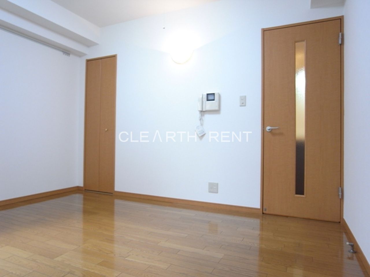 パレステュディオ西新宿2階 開放感ある明るい居室