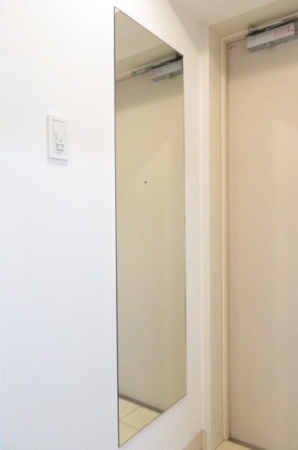 ガーラ渋谷常磐松 姿見鏡