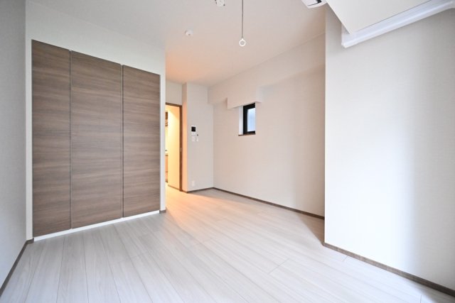 ＧＲＡＮＳＩＴＥ　ＮＡＫＡＭＥＧＵＲＯ2階 部屋その他