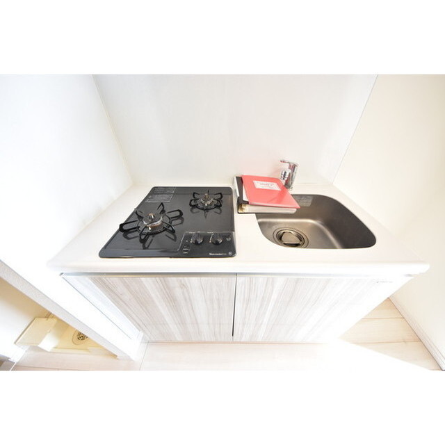 Court Blanche0604号室 内観