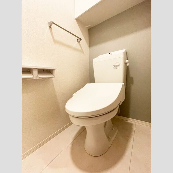 ルリアン北小岩Ⅲ305号室 温水洗浄暖房便座