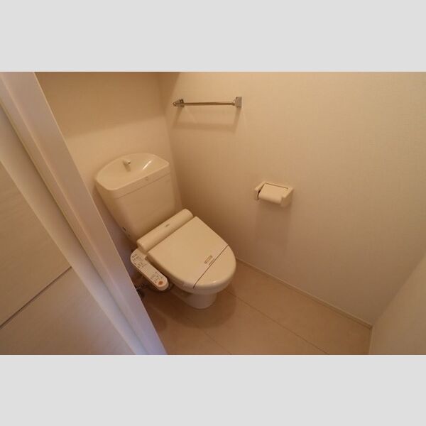 アルシュ幸 トイレ　温水洗浄暖房便座