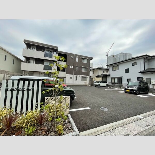 clair de lune 駐車場