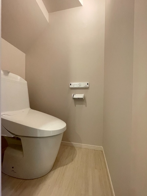 マウ東高円寺1階 トイレ