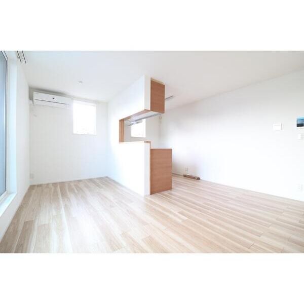 フォレスト　ルーチェ リビング