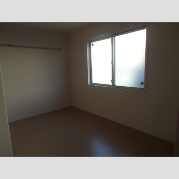 サンルミエール　B102号室 洋室5.7帖