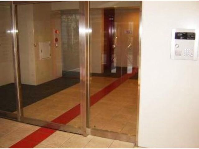 ヴィータローザ大森海岸7階 エントランス