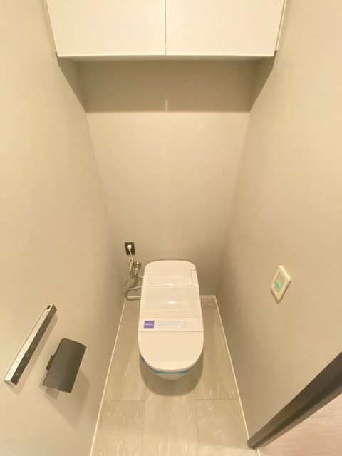 レジディアタワー目黒不動前11階 トイレ