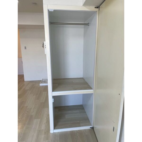 ロイヤルハイム千葉0303号室 収納