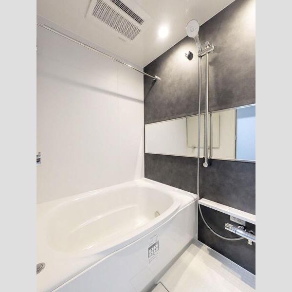 Alivis東京尾久601号室 お風呂
