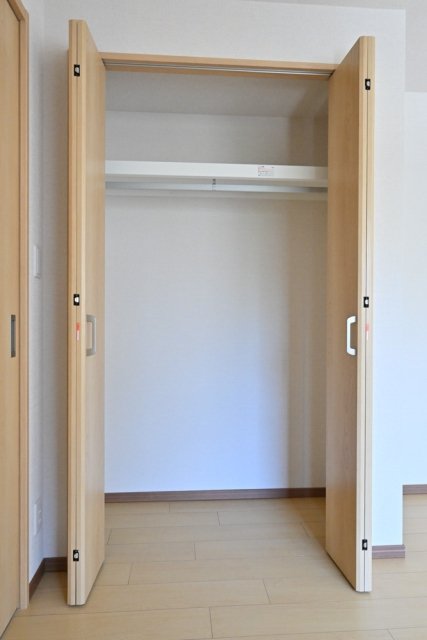 ＣＥＮＴＲＡＬ　ＧＡＲＤＥＮ　ＲＥＳＩＤＥＮＣＥ　ＴＯＫＹＯ2階 (洋室)
