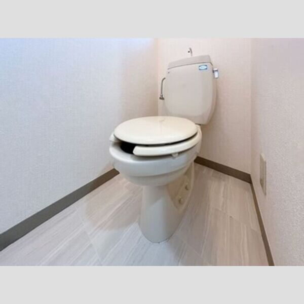 ハイカムールおゆみ野 トイレ