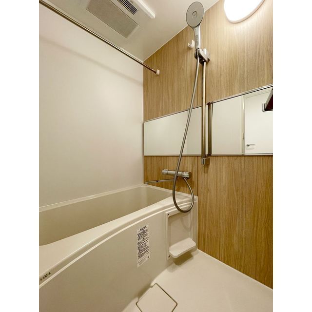 グランパセオ代々木上原0304号室 内観