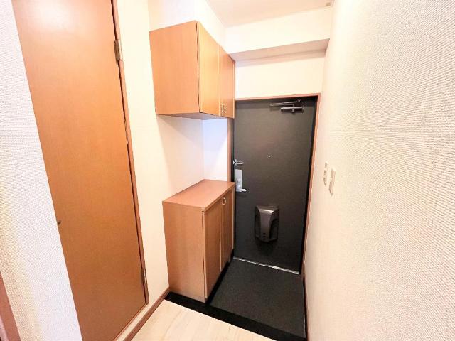 ビエント小机201号室 玄関