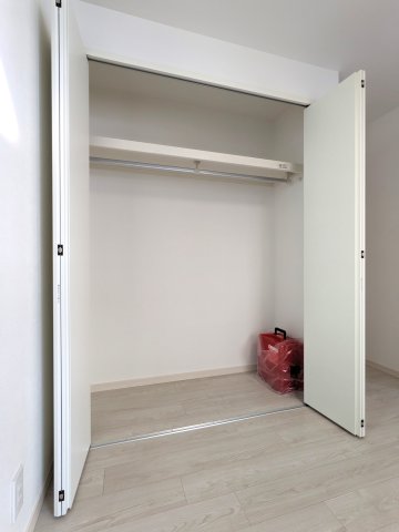 湯島レジデンス0402号室 収納