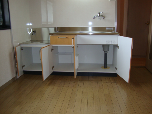 ヴァンベール文ヶ岡Ⅱ キッチン収納（イメージ）