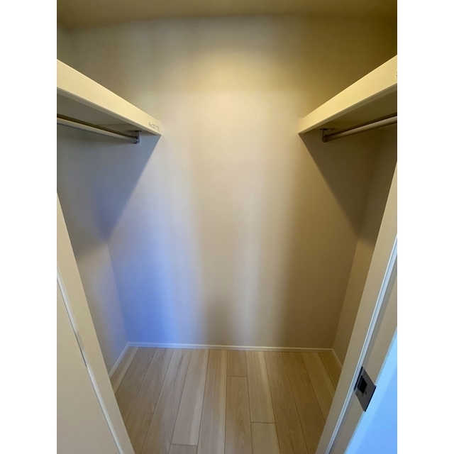 Ｌａ　Ｐｅｒｌａ　ＪｉｙｕｇａｏｋａⅡ203号室 洋室WIC　2026年1月撮影