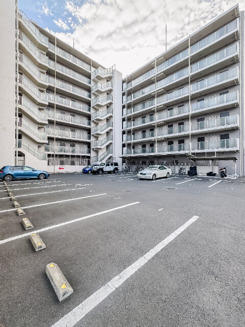 レジディア西船橋4階 駐車場