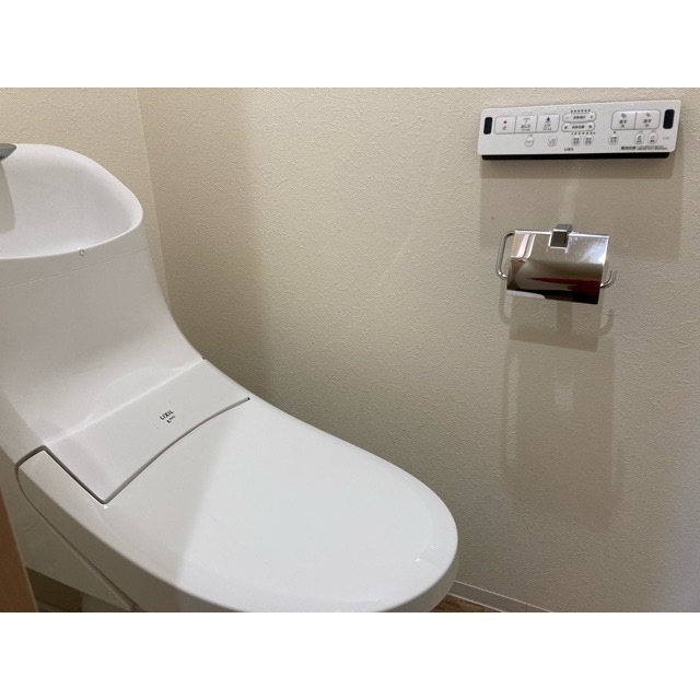 ＩＲＩＳ 温水洗浄便座付き