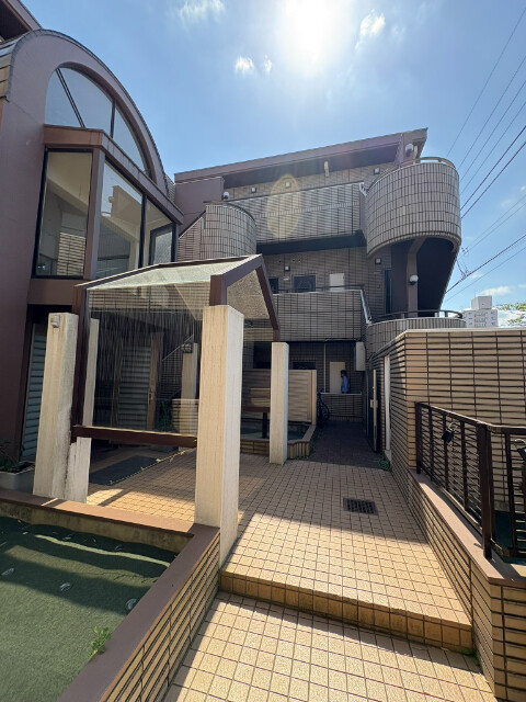 ユーコート鶴ヶ峰(E-195)3階 外観