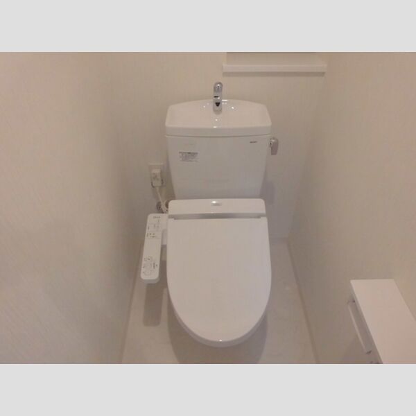 PLUM　VILLAGE205号室 温水洗浄暖房便座