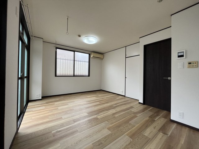 ヴィラ国分寺104号室 リビング