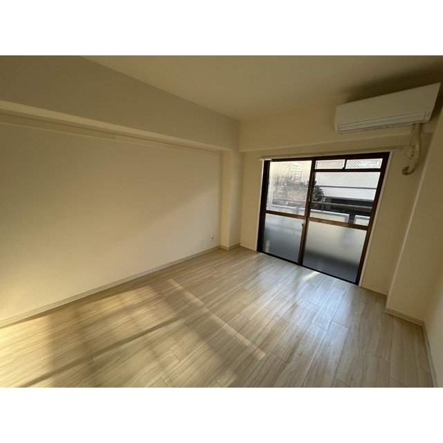 ニュースカイ桜ヶ丘 リビング