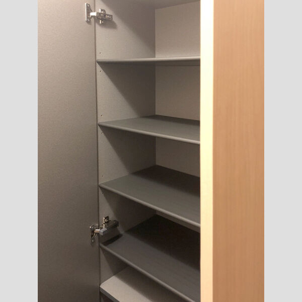 フロース201号室 下駄箱