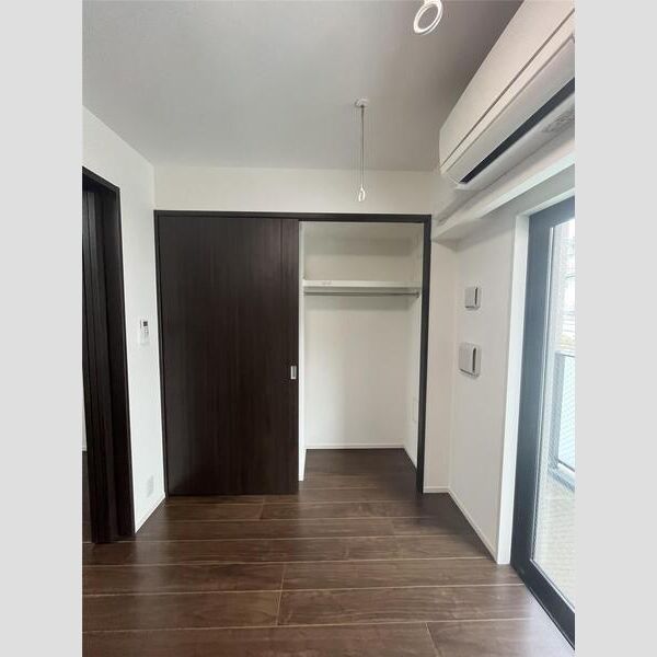 プライマル片瀬江ノ島 リビング