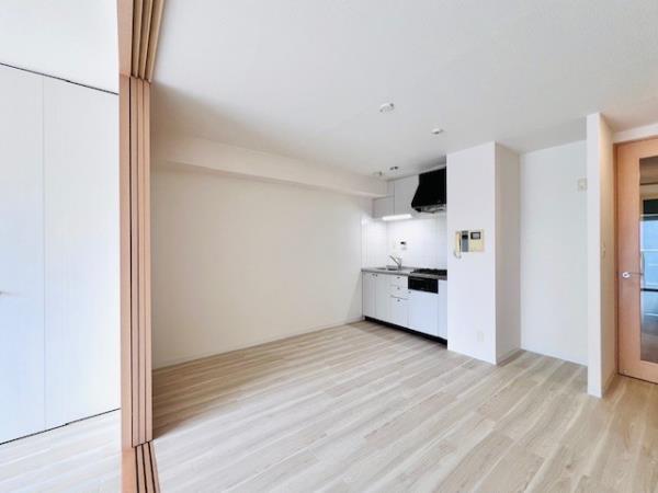 ＳＳ．ＦＬＡＴ神楽坂ｓｏｕｔｈ7階 リビング