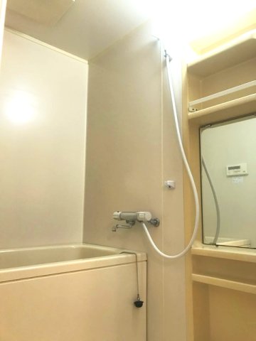 シャトレ山手台0303号室 ※別号室の参考写真です(現況優先)