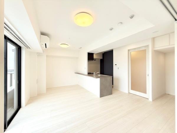 アジールコート町屋5階 リビング