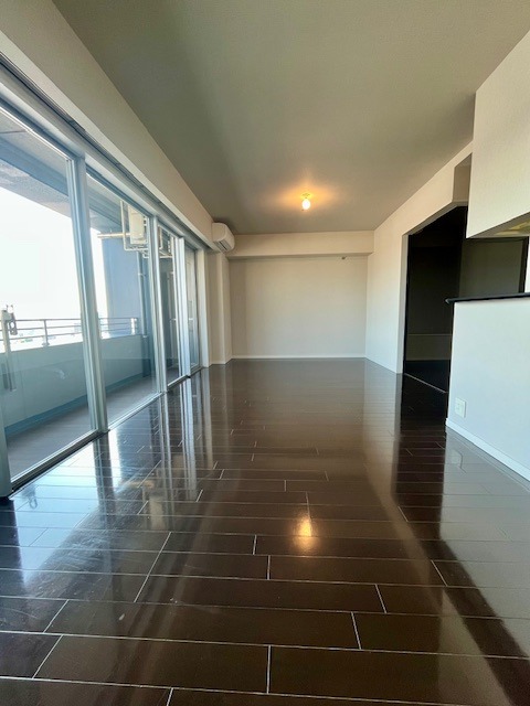 レジディアタワー上池袋（タワー棟）11階 リビング