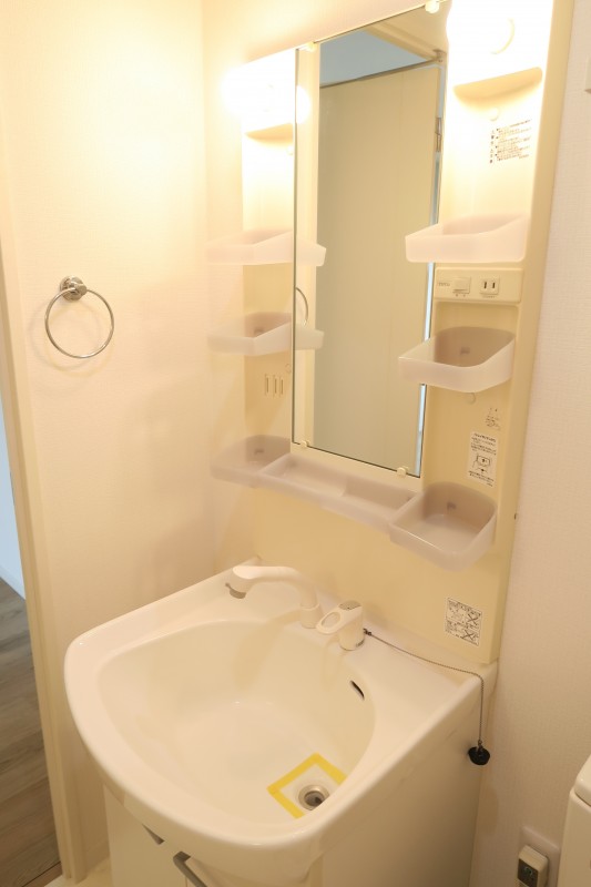 マーレ横浜白金7階 洗面