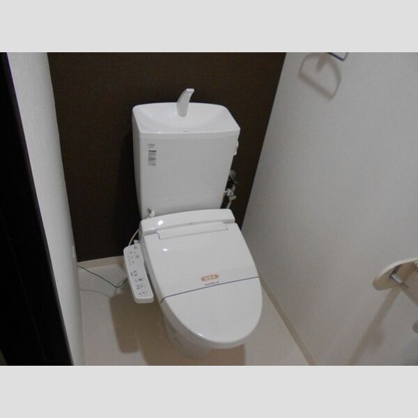 エスト四つ木 温水洗浄暖房便座