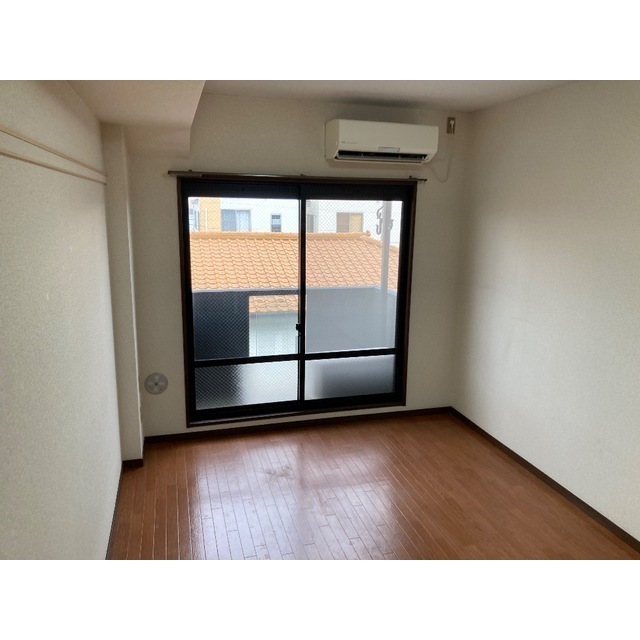 白鍬グランデ304号室 リビング