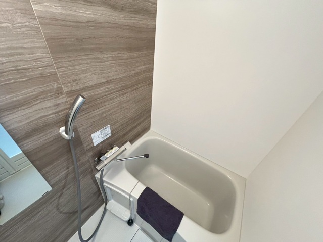 ヴェルデフラット弘明寺2階 お風呂