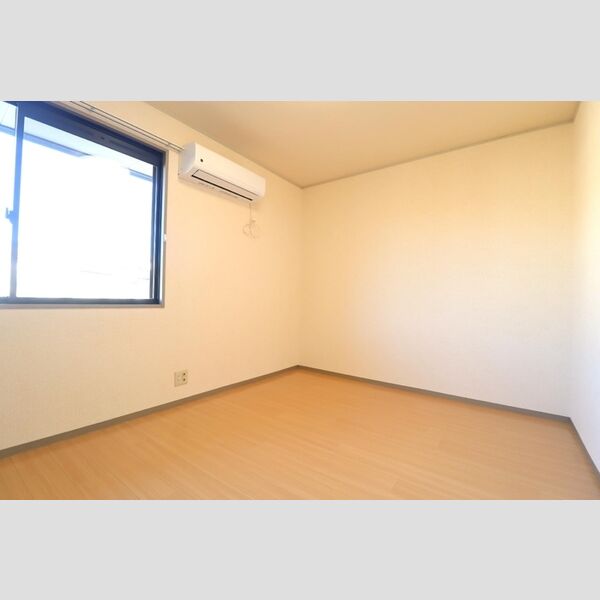 メゾン・ド・ラフィーネ　A201号室 北側洋室