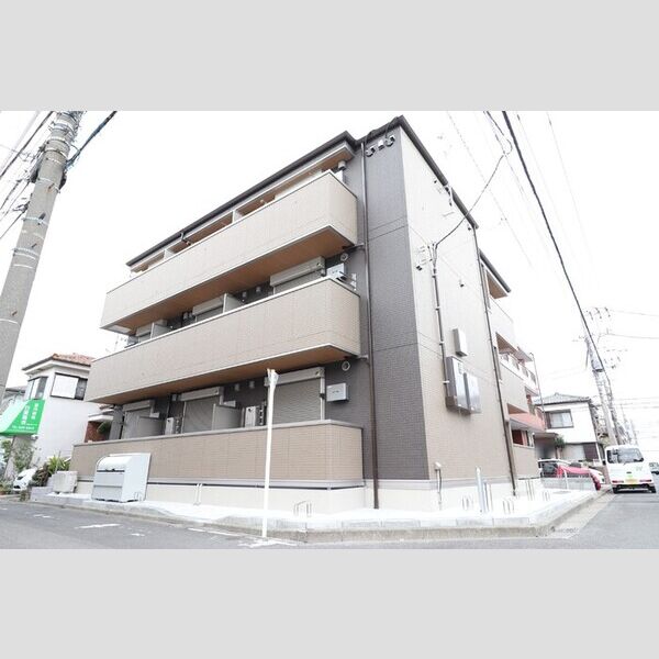 D Paina 新羽町301号室 外観