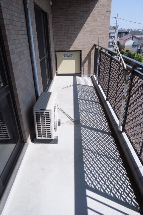TRガーデン蕨（旧PLENDY蕨）3階 バルコニー