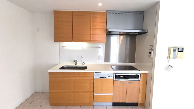 レジディアタワー乃木坂10階 キッチン