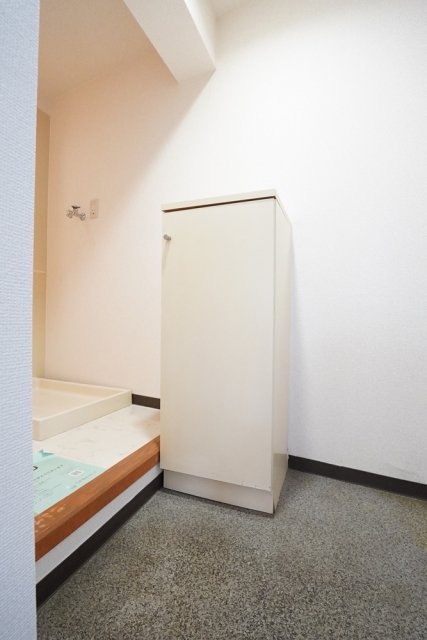 日神パレス赤堤3階 玄関