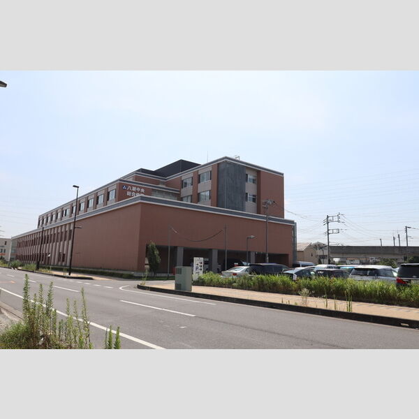 レグルス303号室 八潮中央総合病院(389m)