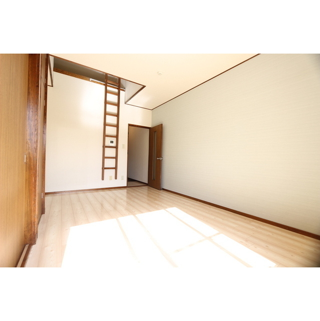 ハイツ中田 リビング